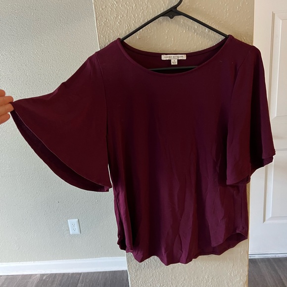 Maroon loose stylish blouse - Picture 2 of 3